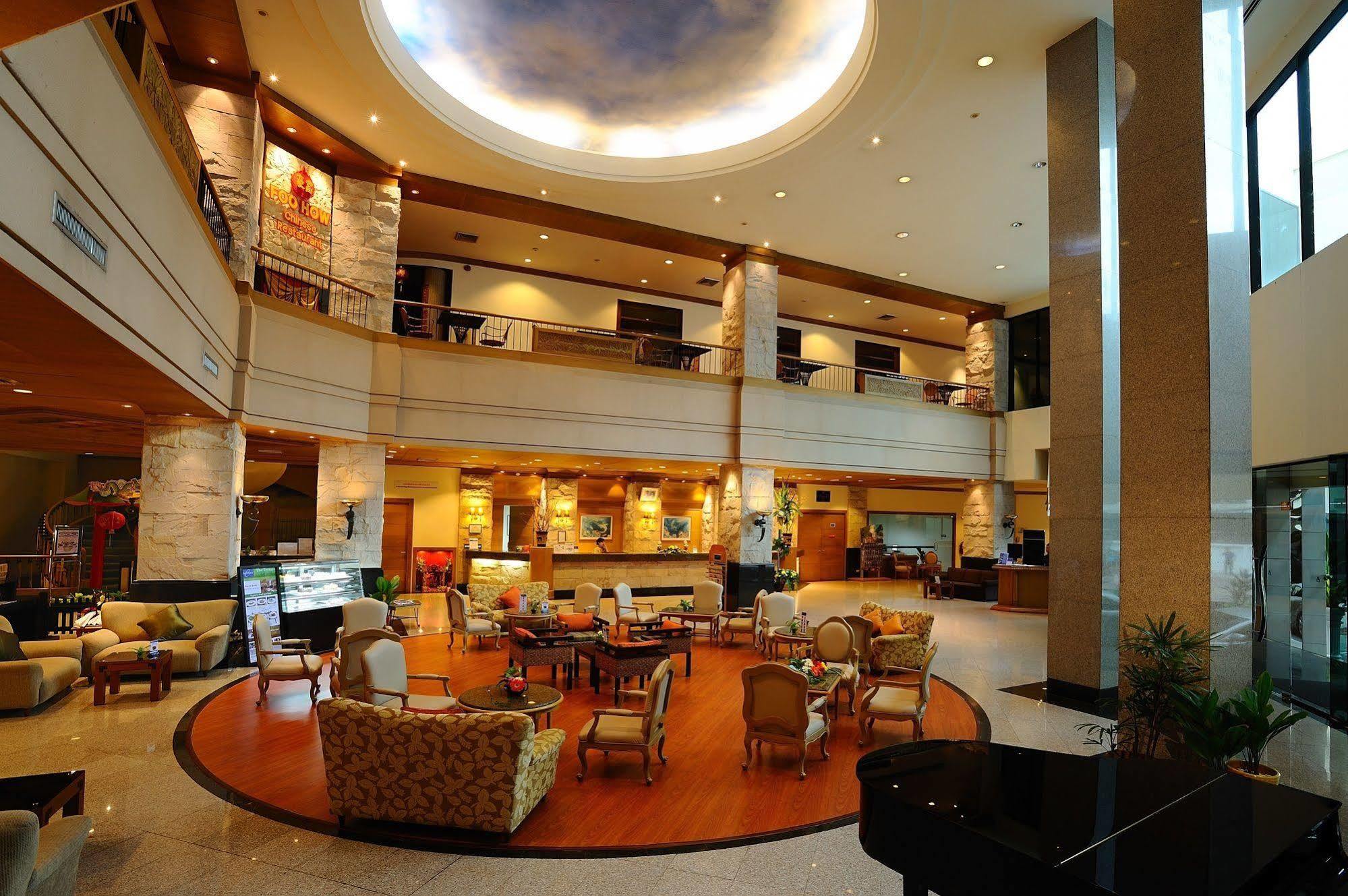 Chon Inter Hotel Chonburi Exterior photo