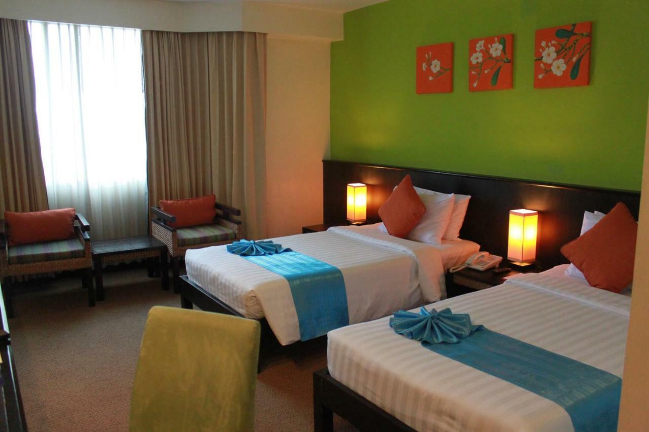 Chon Inter Hotel Chonburi Exterior photo